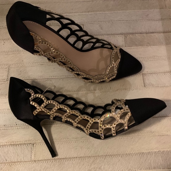 Sergio Rossi Swarovski Pumps - Picture 1 of 9